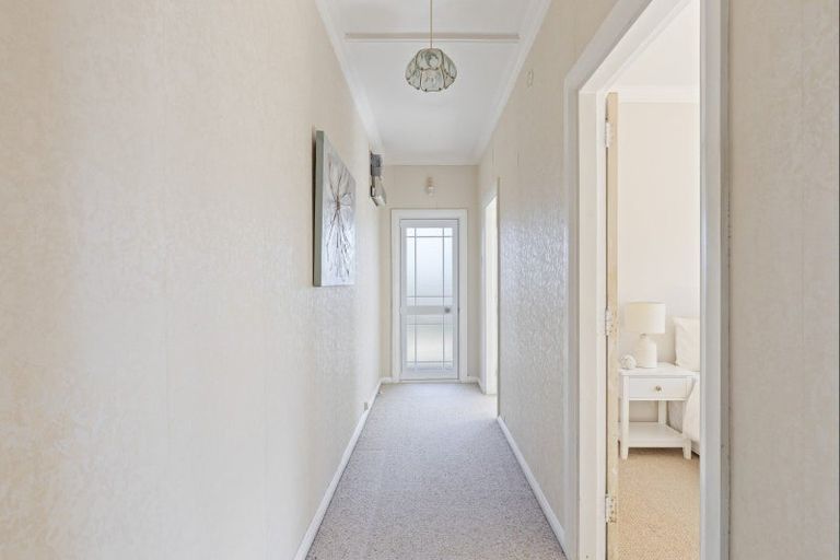 Photo of property in 20 Princes Street, Fitzroy, New Plymouth, 4312