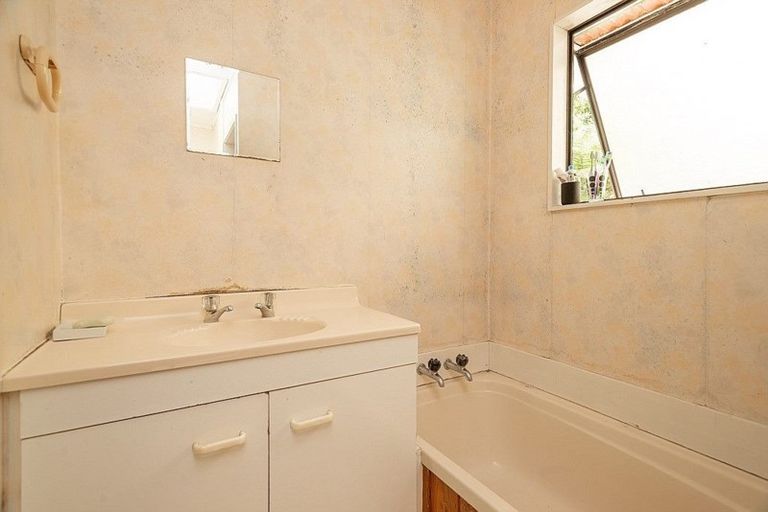 Photo of property in 78 Manning Street, Rawene, Kaikohe, 0473