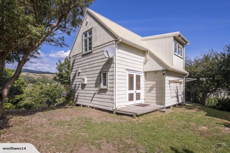 Photo of property in 51 Renown Road, Raumati South, Paraparaumu, 5032