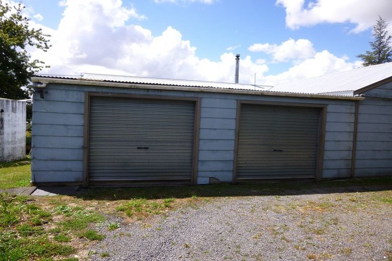 Photo of property in 72 Hastings Street, Halcombe, Feilding, 4779