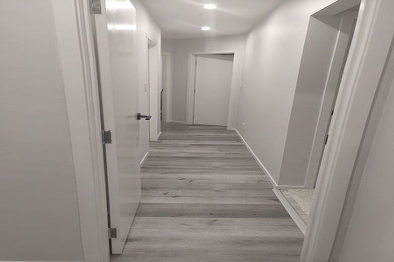 Photo of property in 4 Turkington Street, Tawa, Wellington, 5028