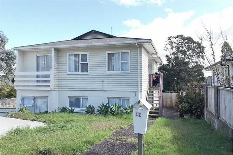 Photo of property in 12 Thomas Avenue, Te Atatu Peninsula, Auckland, 0610