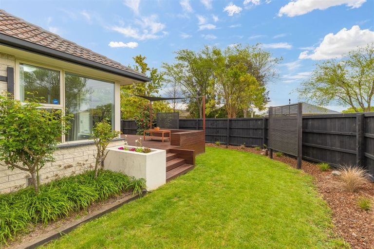 Photo of property in 102 Lowry Avenue, Redwood, Christchurch, 8051