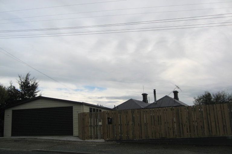 Photo of property in 6 Lewin Street, Balclutha, 9230