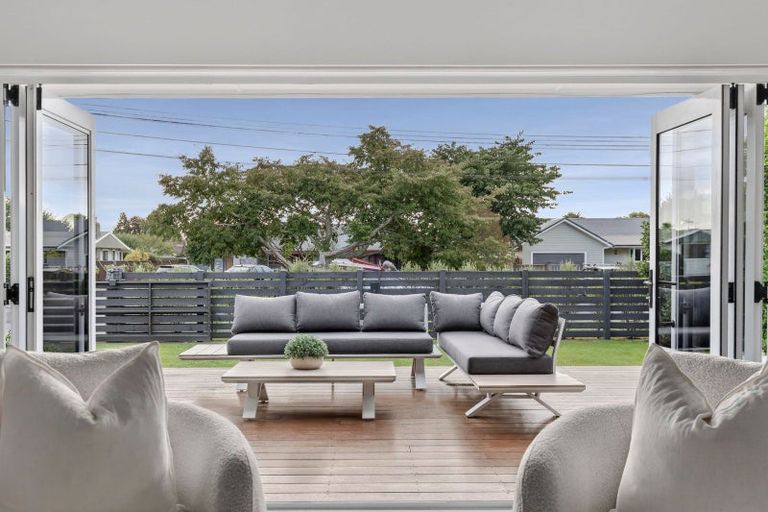 Photo of property in 47 Weld Street, Cambridge, 3434