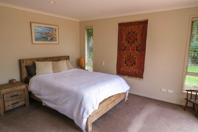 Photo of property in 6 Urutawa Drive, Kerikeri, 0230