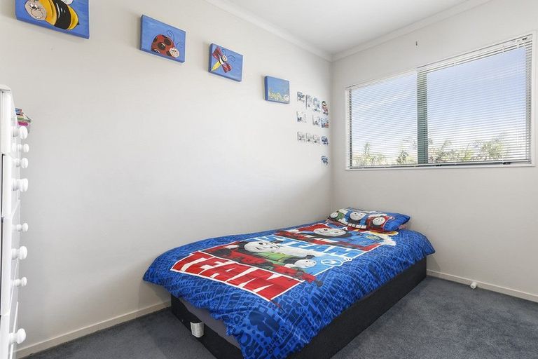 Photo of property in 69 Clea View, Gulf Harbour, Whangaparaoa, 0930