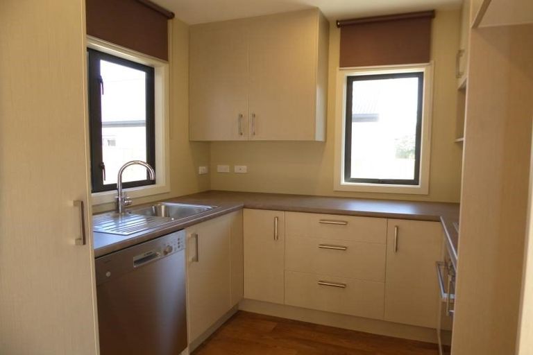 Photo of property in 2/104 Perry Street, Papanui, Christchurch, 8053