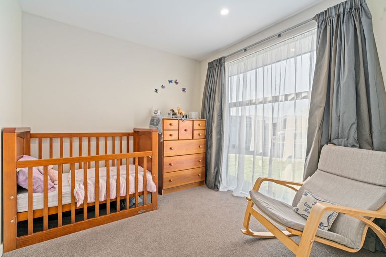 Photo of property in 14 Finch Street, Albert Town, Wanaka, 9305