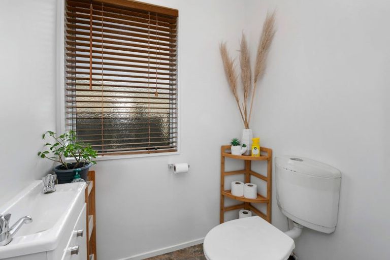 Photo of property in 11 Elmslie Place, Owhata, Rotorua, 3010