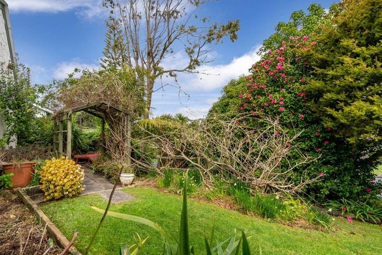Photo of property in 1/47 Stredwick Drive, Torbay, Auckland, 0630