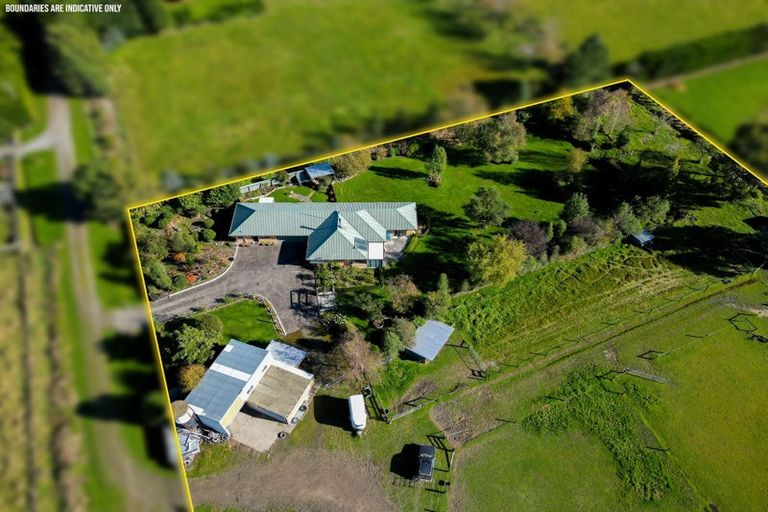 Photo of property in 8 Plachatsh Lane, Oxford, 7430