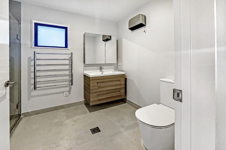 Photo of property in 11/42 Brandon Road, Glen Eden, Auckland, 0602