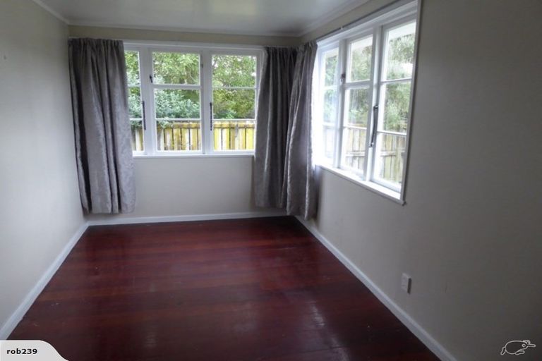 Photo of property in 7 Davey Place, Fairfield, Hamilton, 3214