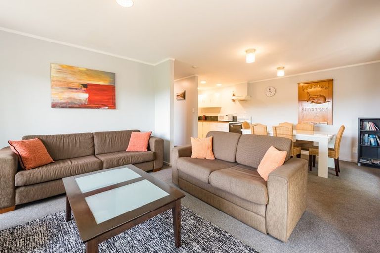 Photo of property in 8 Sullivans Road, Paihia, 0200