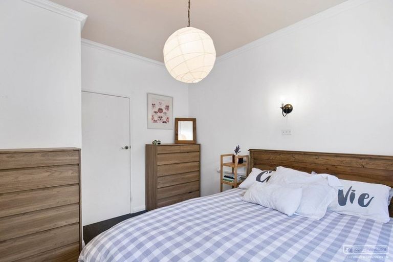 Photo of property in 46 Whanake Street, Titahi Bay, Porirua, 5022