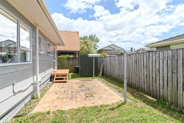 Photo of property in 4/8 Onslow Road, Papakura, 2110