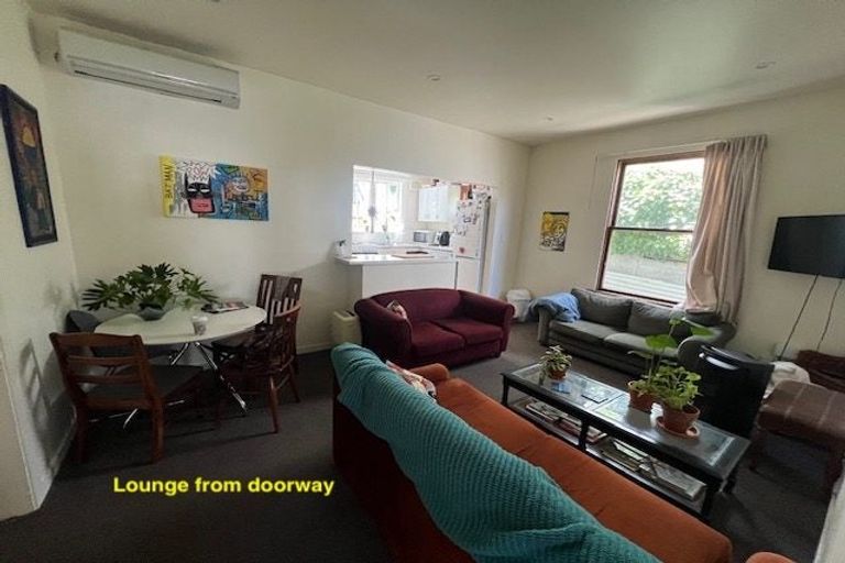 Photo of property in 124 Aro Street, Aro Valley, Wellington, 6021
