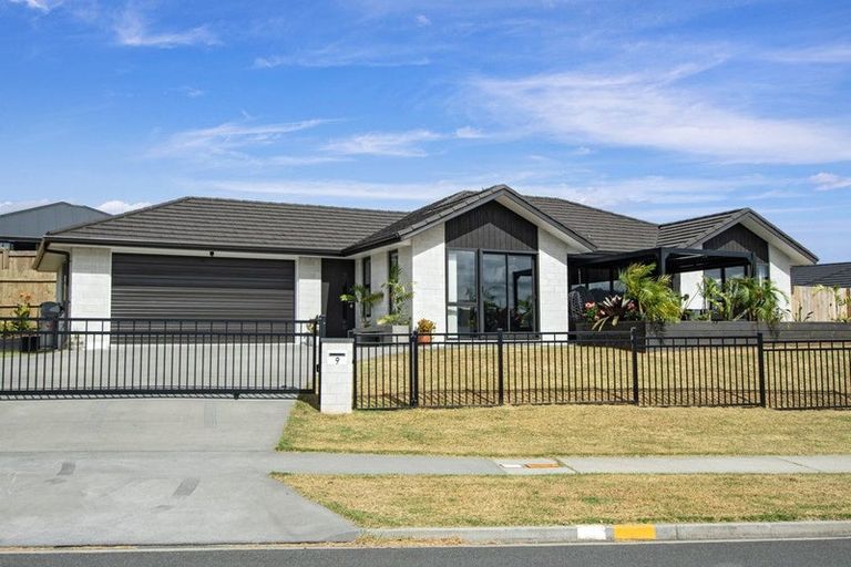 Photo of property in 9 Harrison Drive, Tikipunga, Whangarei, 0112