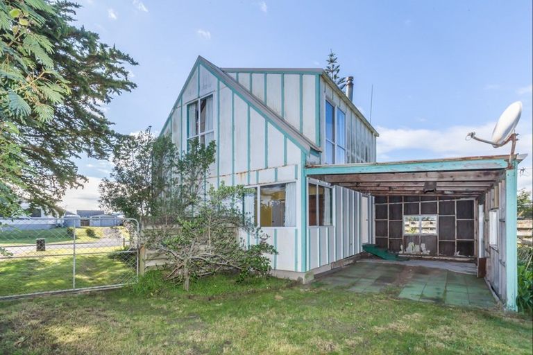 Photo of property in 23 Hydrabad Drive, Waitarere Beach, Levin, 5510