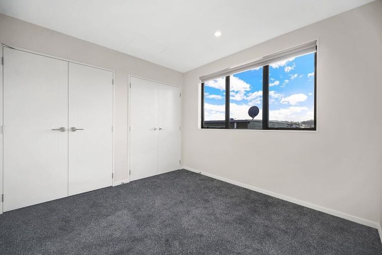 Photo of property in 3/65 Moire Road, Massey, Auckland, 0614