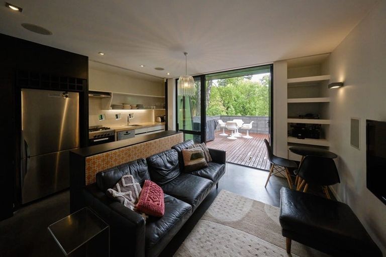 Photo of property in 44 Mcmillan Road, Arthurs Point, Queenstown, 9371