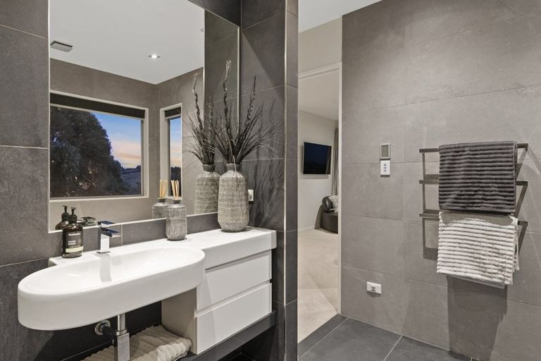 Photo of property in 262 Bawden Road, Dairy Flat, Albany, 0792