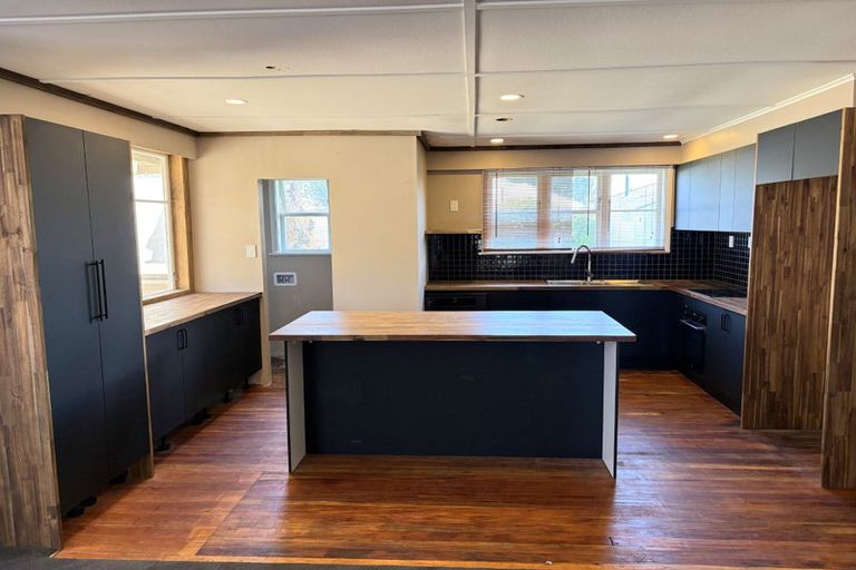 Photo of property in 8 Rutland Street, Levin, 5510