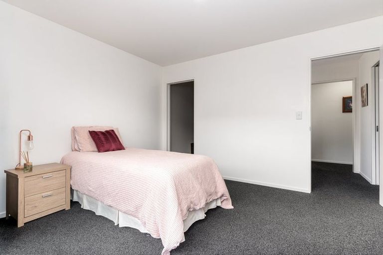 Photo of property in 28 Bradwell Crescent, Halswell, Christchurch, 8025