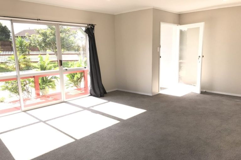 Photo of property in 7 Secretariat Place, Randwick Park, Auckland, 2105