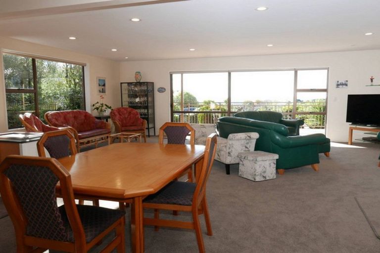 Photo of property in 31 Woodside Common, Westmorland, Christchurch, 8025