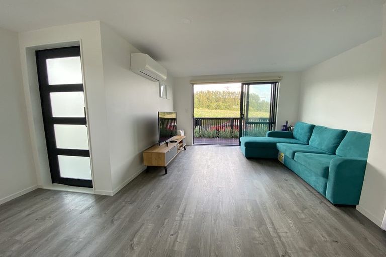 Photo of property in 154 Squadron Drive, Hobsonville, Auckland, 0616