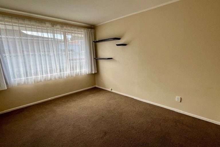 Photo of property in 1/354 Bucklands Beach Road, Bucklands Beach, Auckland, 2012