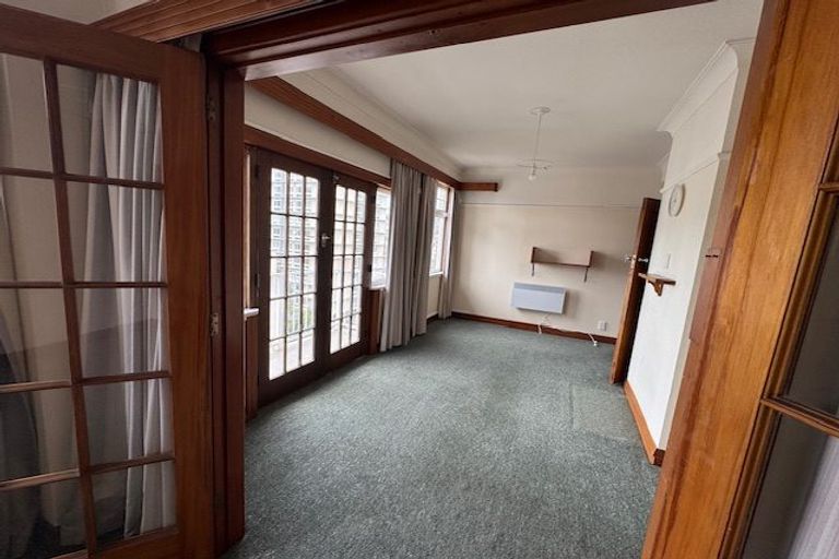 Photo of property in Elms Court Flats, 5/367 The Terrace, Te Aro, Wellington, 6011