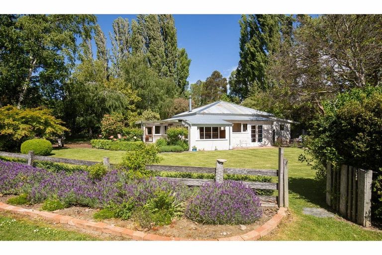 Photo of property in 216 Springvale Road, Springvale, Alexandra, 9391