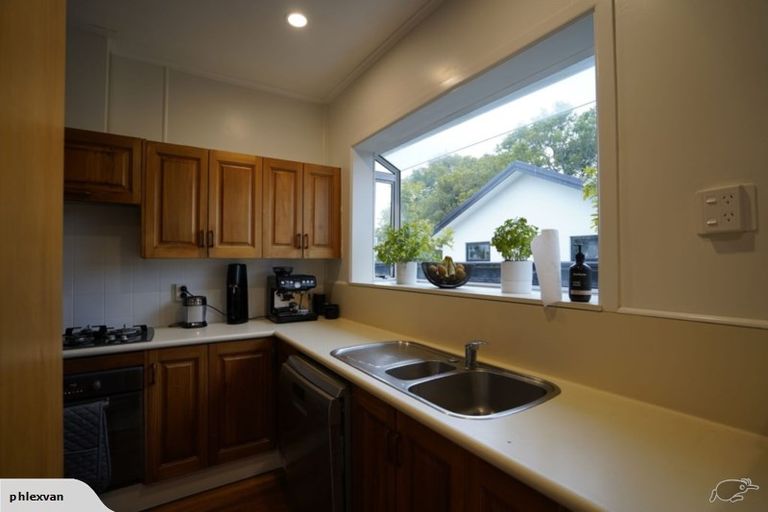 Photo of property in 324 College Street, West End, Palmerston North, 4410