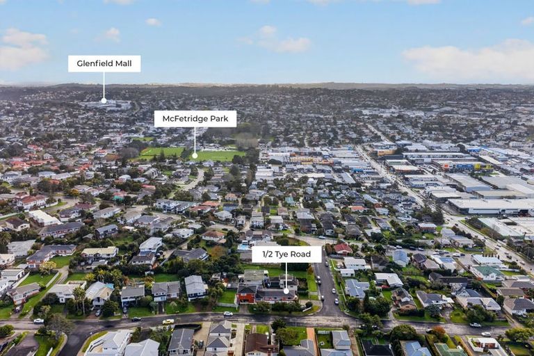 Photo of property in 1/2 Tye Road, Hillcrest, Auckland, 0627