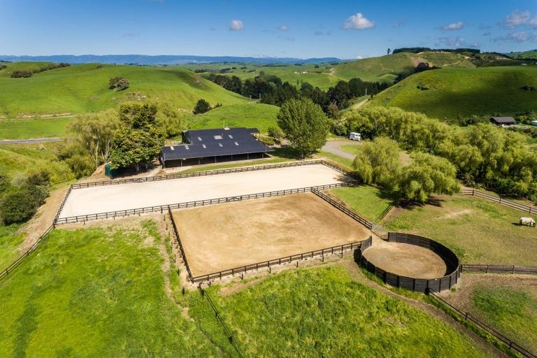 Photo of property in 1268 Taihape Road, Sherenden, Hastings, 4179