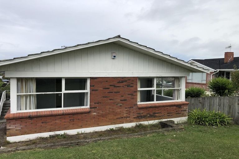 Photo of property in 16 Chequers Avenue, Glenfield, Auckland, 0629