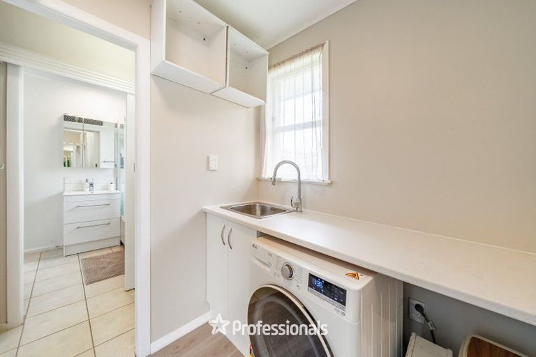 Photo of property in 10 Gray Avenue, Paraparaumu Beach, Paraparaumu, 5032