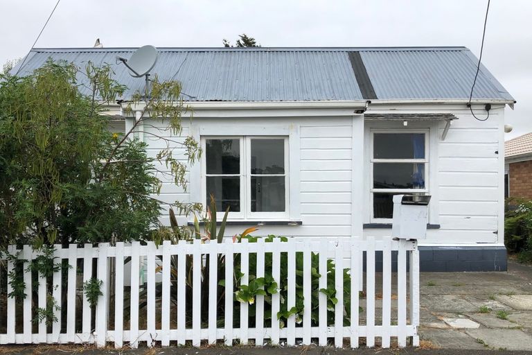 Photo of property in 17 Plymouth Street, Whanganui, 4500