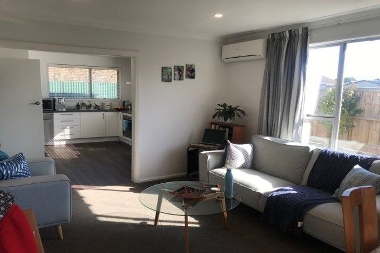 Photo of property in 118 Avonhead Road, Avonhead, Christchurch, 8042