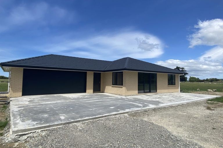 Photo of property in 909 State Highway 2, Opaki, Masterton, 5881