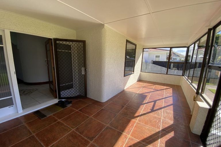 Photo of property in 44 Logan Avenue, Marewa, Napier, 4110