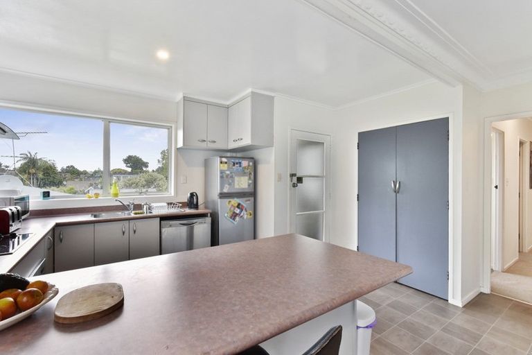 Photo of property in 384 Great South Road, Opaheke, Papakura, 2113