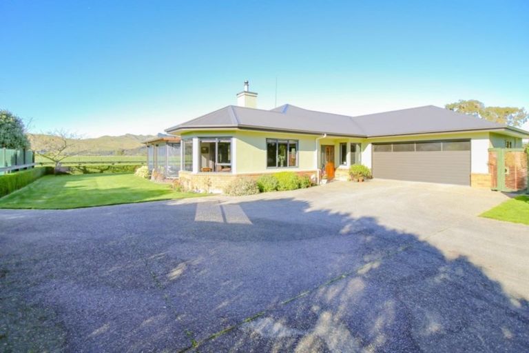 Photo of property in 104 Pohangina Road, Ashhurst, Palmerston North, 4470
