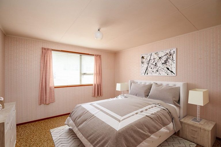 Photo of property in 3 Hawick Street, Roxburgh, 9500