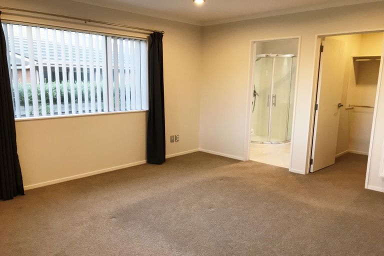 Photo of property in 17 Kilbryde Crescent, Pokeno, 2402