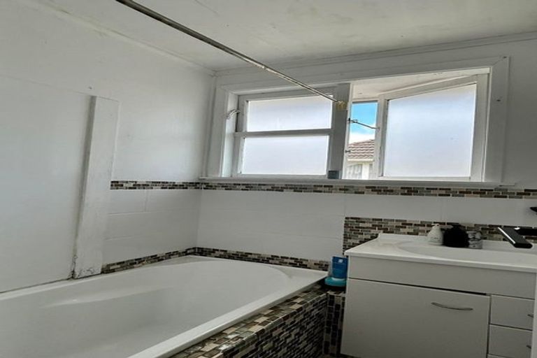 Photo of property in 55 Te Puea Avenue, Meremere, Mercer, 2474