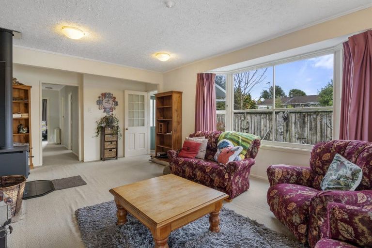 Photo of property in 80 Rangipoia Place, Turangi, 3334